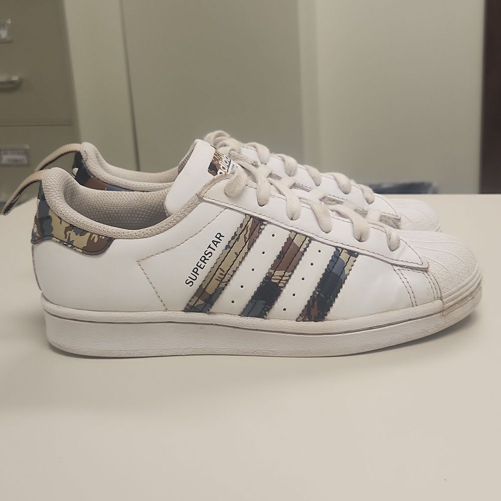 Adidas Superstar White Camo Stripes Shoes 4.5